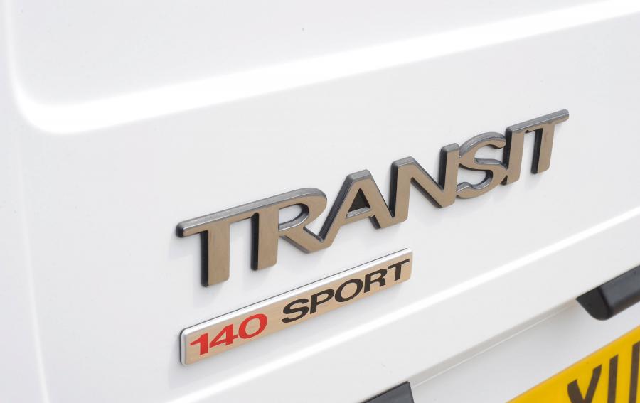  Ford Transit SportVan limited edition 2009 года  (фото 3 из 6)
